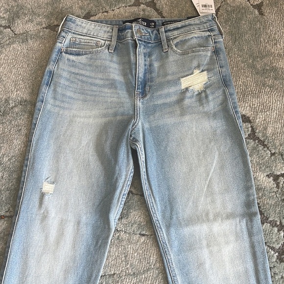 Hollister High Rise Slim Straight Jeans - Picture 2 of 7